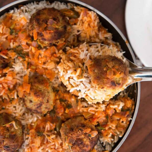 https://www.pontalo.net - Awadhi Style Chickpea Kofta Biryani Recipe