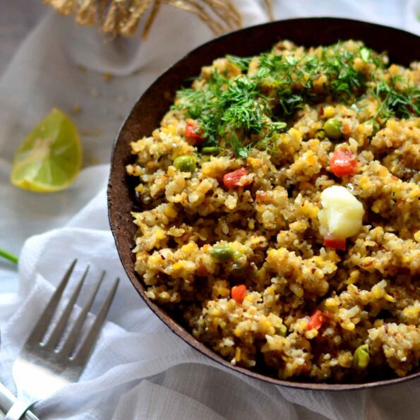 https://www.pontalo.net - Broken Wheat and Mixed Millet Upma Recipe