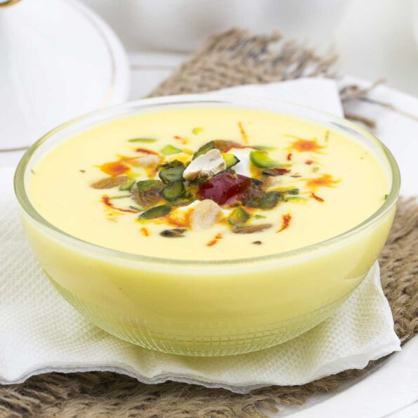 https://www.pontalo.net - Badam Ki Kheer Recipe - Spiced Almond Milk