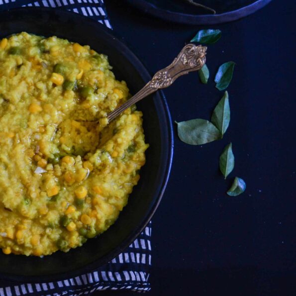 https://www.pontalo.net - Bajra Ka Kheech Recipe