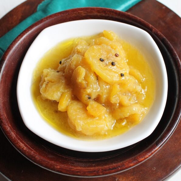 https://www.pontalo.net - Goan Style Banana Halwa Recipe (Kelyacho Halwo)