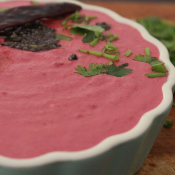 https://www.pontalo.net - बीटरूट तम्बूली रेसिपी - Beetroot Raita With Coconut (Recipe In Hindi)