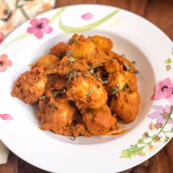 https://www.pontalo.net - बंगाली आलू दम रेसिपी - Bengali Aloo Dum Recipe