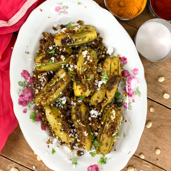 https://www.pontalo.net - Bharwa Parwal Sabzi Recipe -Stuffed Pointed Gourd Dry Vegetable