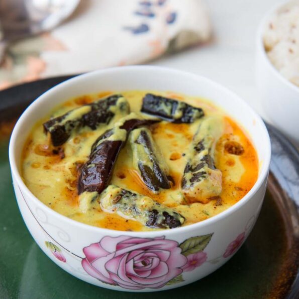 https://www.pontalo.net - पंजाबी भिंडी कढ़ी रेसिपी - Punjabi Bhindi Kadhi Recipe