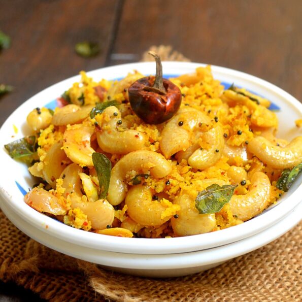 https://www.pontalo.net - Karwar Style Bibya Usal Recipe (Spiced Cashew Nut Sabzi)