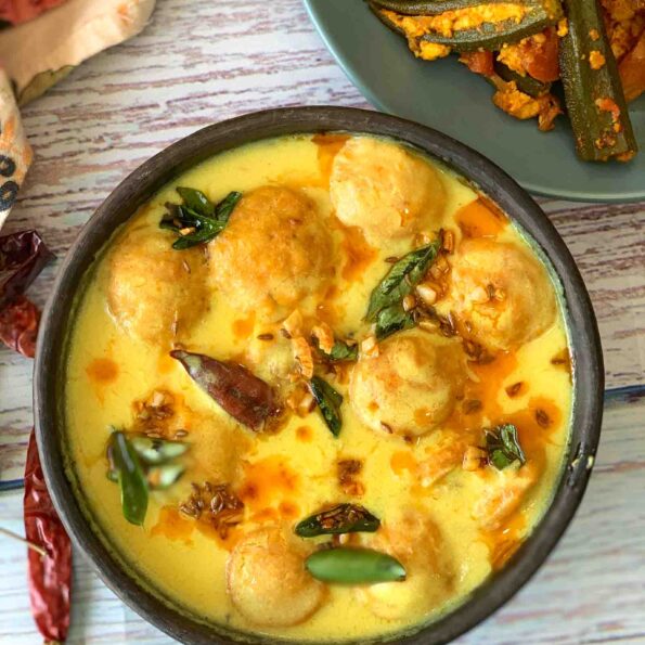 https://www.pontalo.net - Bihari Style Kadhi Bari Recipe