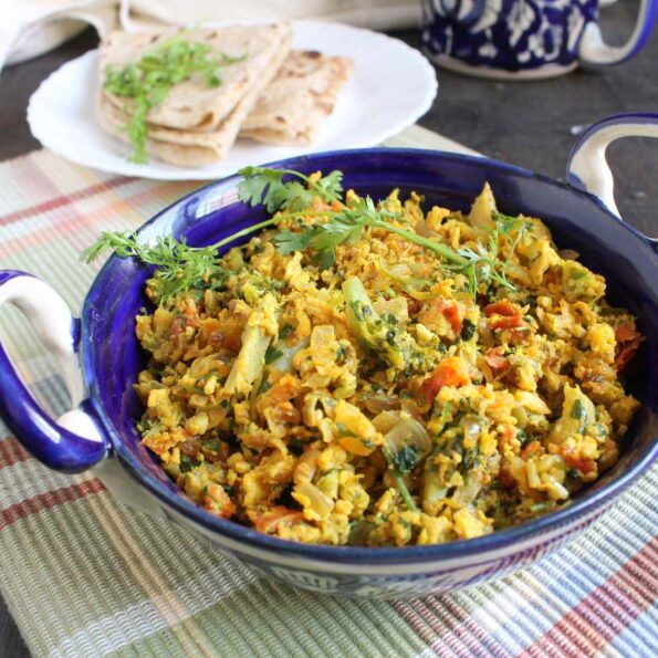 https://www.pontalo.net - ब्रोकली अंडे की भुर्जी रेसिपी - Broccoli Egg Bhurji (Recipe In Hindi)