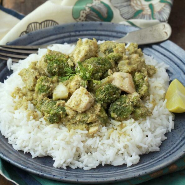 https://www.pontalo.net - ब्रोकली और टोफू की सब्ज़ी रेसिपी - Broccoli And Tofu Green Curry (Recipe In Hindi)