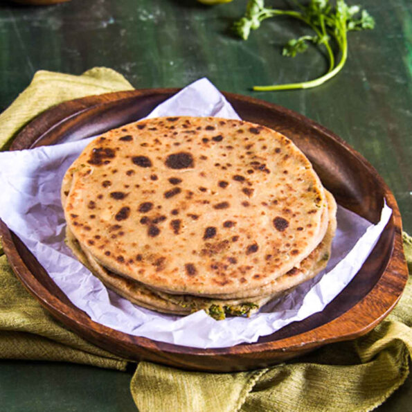 https://www.pontalo.net - Broccoli and Paneer Paratha Recipe