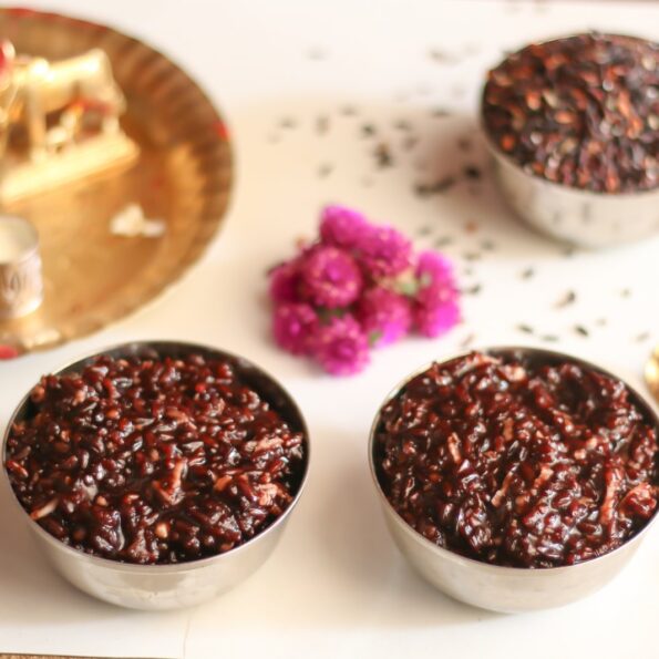 https://www.pontalo.net - Chettinad Kavuni Arisi Sweet Recipe (Black Rice Pudding)