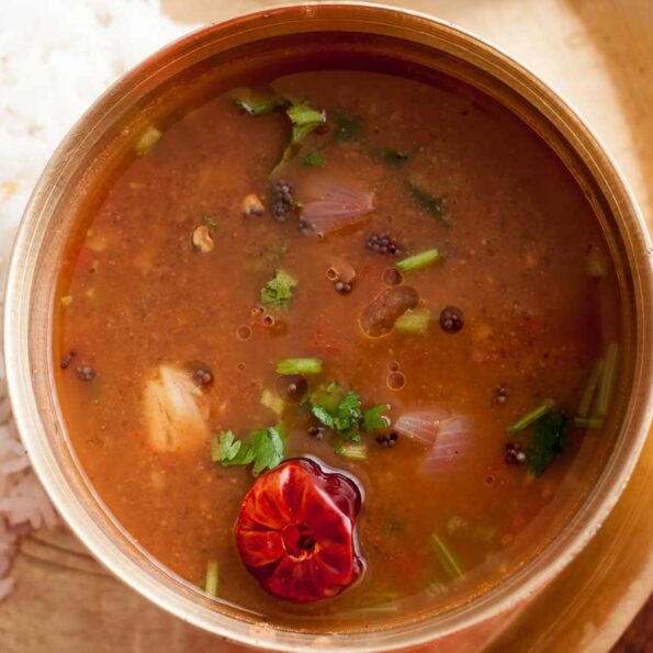 https://www.pontalo.net - चेटिनाड स्टाइल पुंडु रसम रेसिपी - Garlic Rasam (Recipe In Hindi)