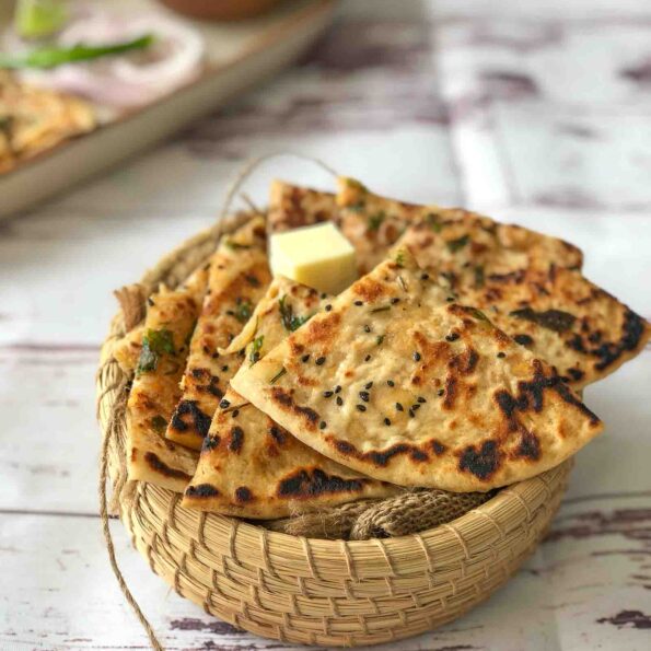 https://www.pontalo.net - Chicken Cheese Stuffed Kulcha Recipe