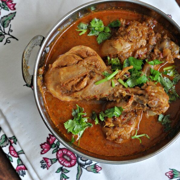 https://www.pontalo.net - Chicken Vindaloo Recipe