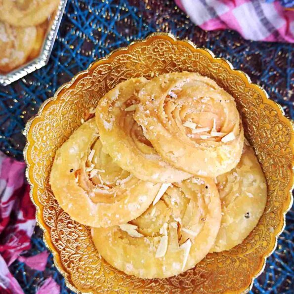 https://www.pontalo.net - Chiroti Recipe - Delicious Crispy Layered Sweet Puri