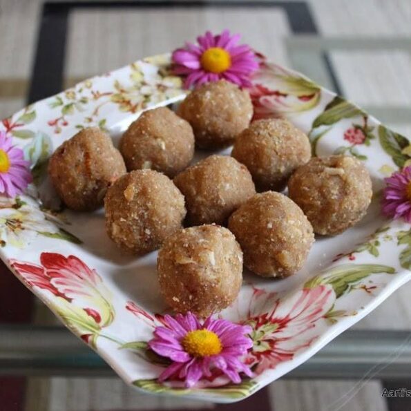 https://www.pontalo.net - Churma Ladoo Recipe With Badam & Flaxseed - High Protein Snack