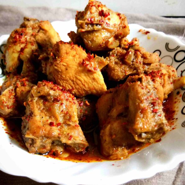 https://www.pontalo.net - Coorgi Style Chicken Curry Recipe