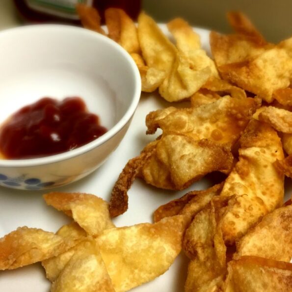 https://www.pontalo.net - Crispy Crab Rangoons Recipe