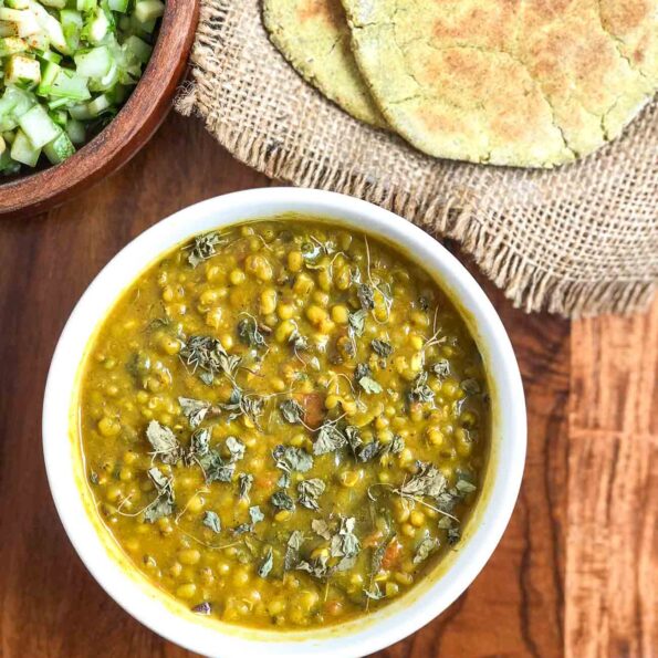 https://www.pontalo.net - Dhaba Style Green Moong Dal Makhani Recipe