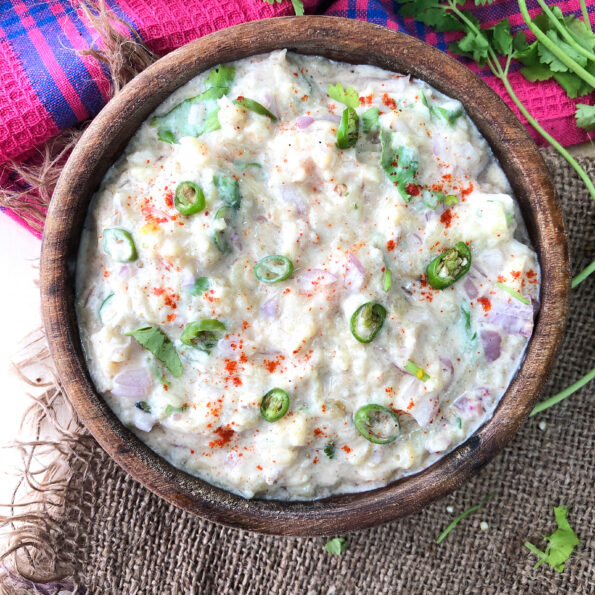 https://www.pontalo.net - Dhungare Baingan Recipe