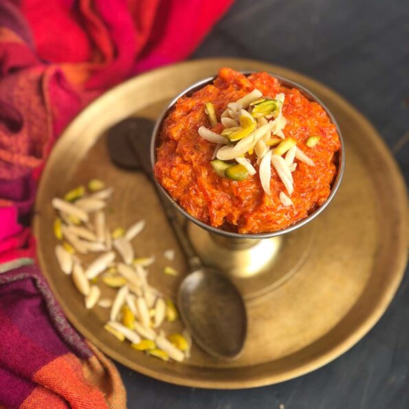 https://www.pontalo.net - Easy Gajar Halwa Recipe With Khoya Made In A Pressure Cooker