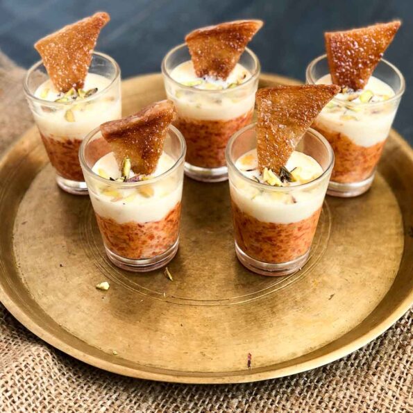 https://www.pontalo.net - Shahi Tukda Gajar Halwa Shots With Rabri Recipe