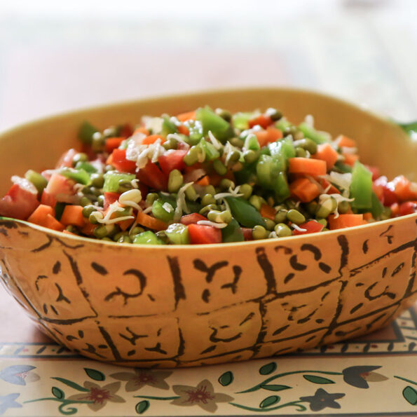 https://www.pontalo.net - Green Moong Sprout Salad Recipe With Vegetables- No Onion No Garlic