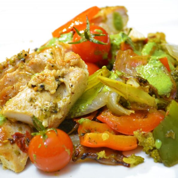 https://www.pontalo.net - Grilled Chicken With Vegetables Recipe