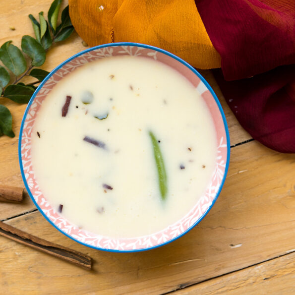 https://www.pontalo.net - Gujarati Kadhi Recipe - Sweet And Spicy Gujarati Kadhi