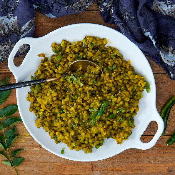 https://www.pontalo.net - Gujarati Vaghareli Mag Recipe - Whole Green Moong Dal Sabzi Recipe