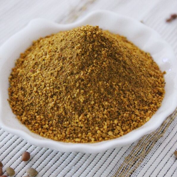 https://www.pontalo.net - Huruli Kaalu Chutney Pudi Recipe (Horse Gram Chutney Podi)