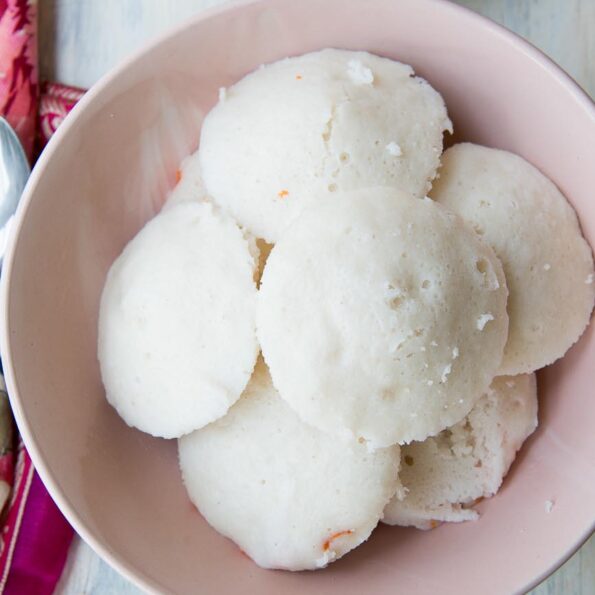 https://www.pontalo.net - इडली रेसिपी - Homemade Soft Idli (Recipe In Hindi)