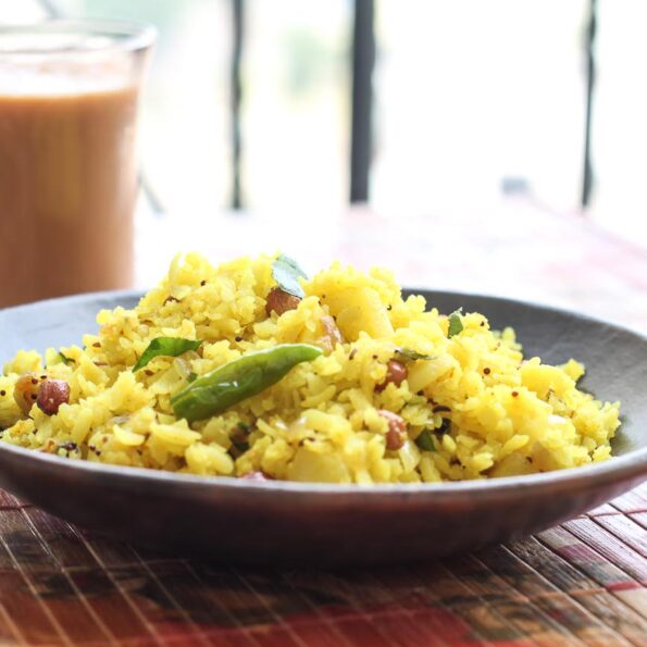 https://www.pontalo.net - आलू पोहा रेसिपी - Savory Flattened Rice & Potato Breakfast (Recipe In Hindi)