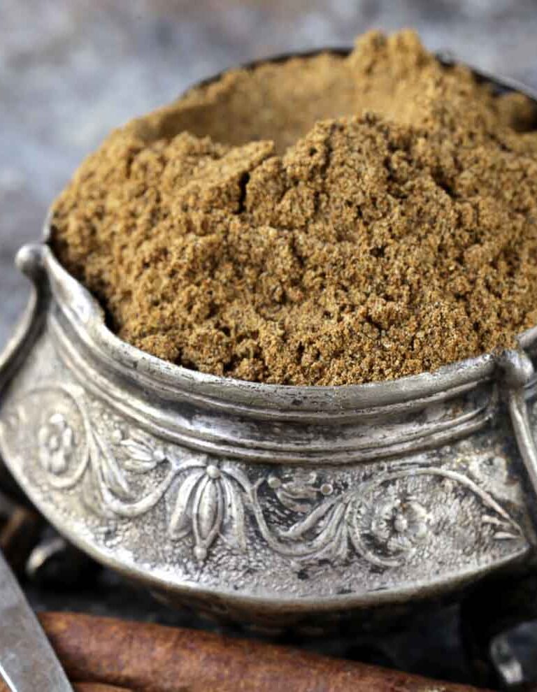 https://www.pontalo.net - Punjabi Garam Masala Powder Recipe