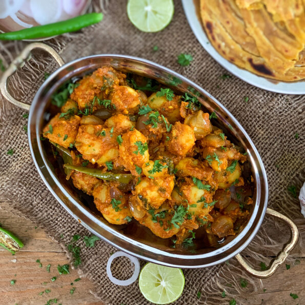 https://www.pontalo.net - Jaipuri Aloo Pyaz Ki Sabzi Recipe Using Preethi Electric Pressure Cooker