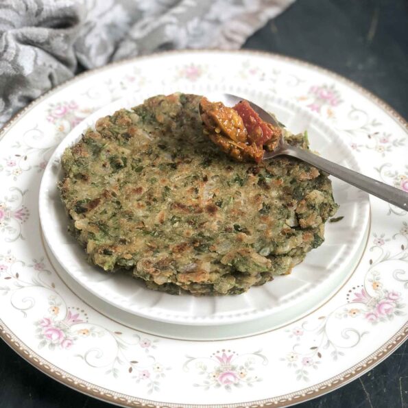 https://www.pontalo.net - Jowar Jo Dodo Recipe - Sindhi Sorghum Roti