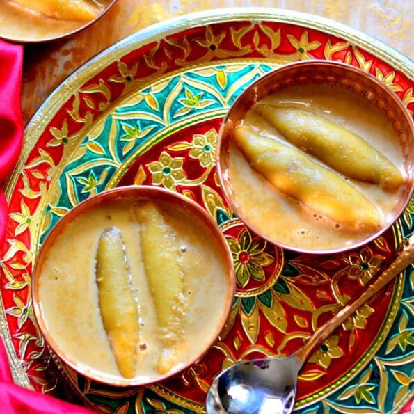 https://www.pontalo.net - Kheer Puli Pitha | Bengali Pitha Recipe