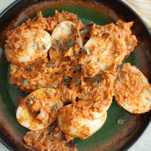 https://www.pontalo.net - Kadai Egg Masala Recipe