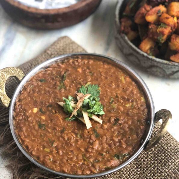 https://www.pontalo.net - Kashmiri Kulith Ki Dal Recipe - Horse Gram Dal Recipe