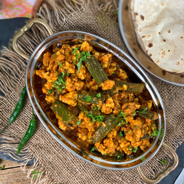 https://www.pontalo.net - Keema Bhindi Masala Recipe - Okra & Minced Meat Curry