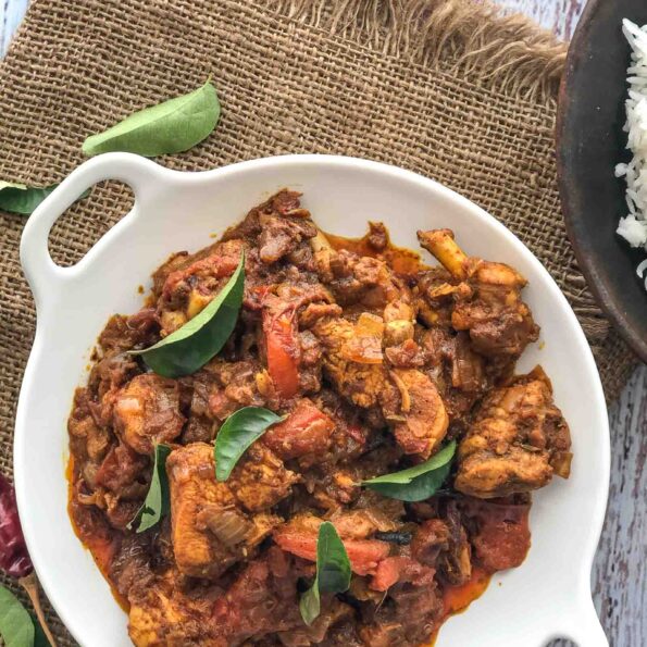 https://www.pontalo.net - Kerala Chicken Roast Recipe