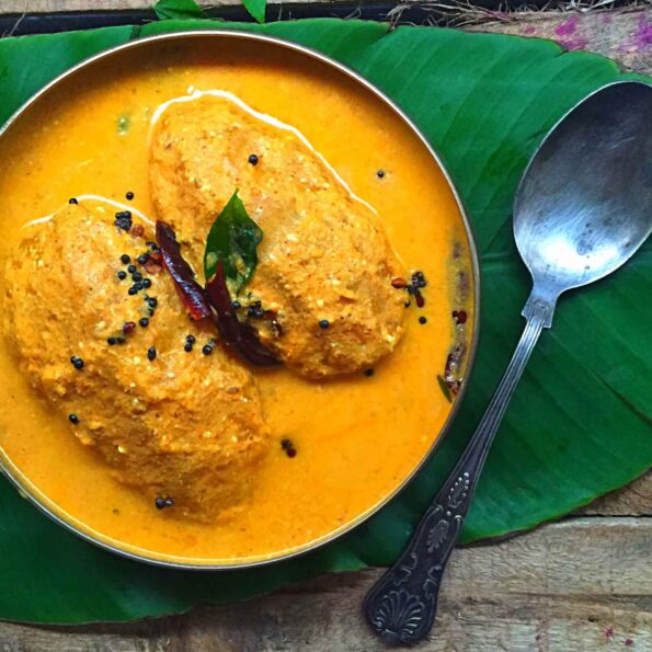 https://www.pontalo.net - Kerala Special Mambazha Puliserry Recipe