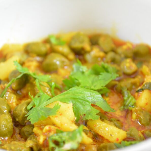 https://www.pontalo.net - लिलवे की सब्ज़ी रेसिपी - Lilve Ki Sabzi (Recipe In Hindi)