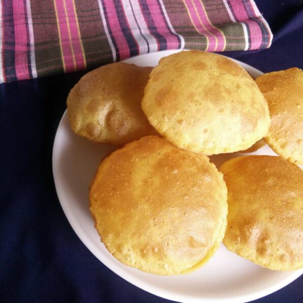 https://www.pontalo.net - मक्की की पूरी रेसिपी - Makki Ki Puri Recipe