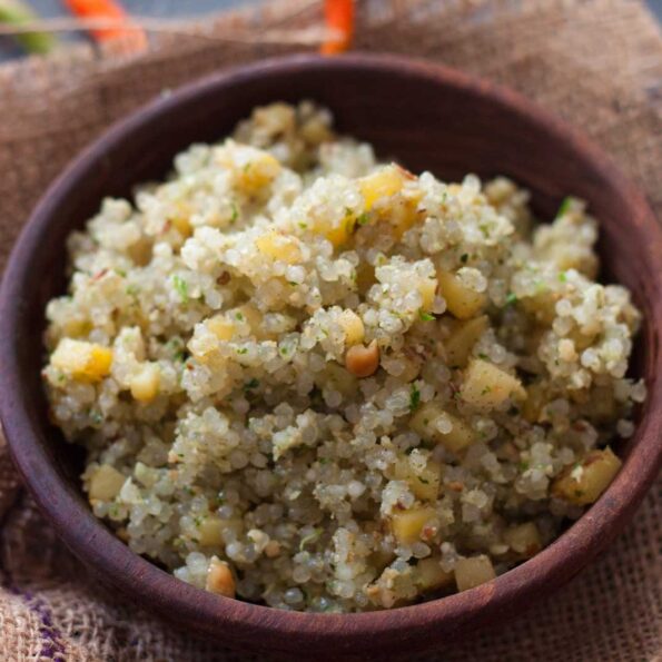 https://www.pontalo.net - Maharashtrian Style Kolhapuri Khichdi Recipe