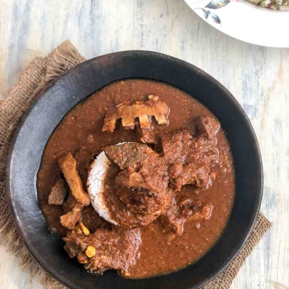 https://www.pontalo.net - Malvani Mutton Curry Recipe