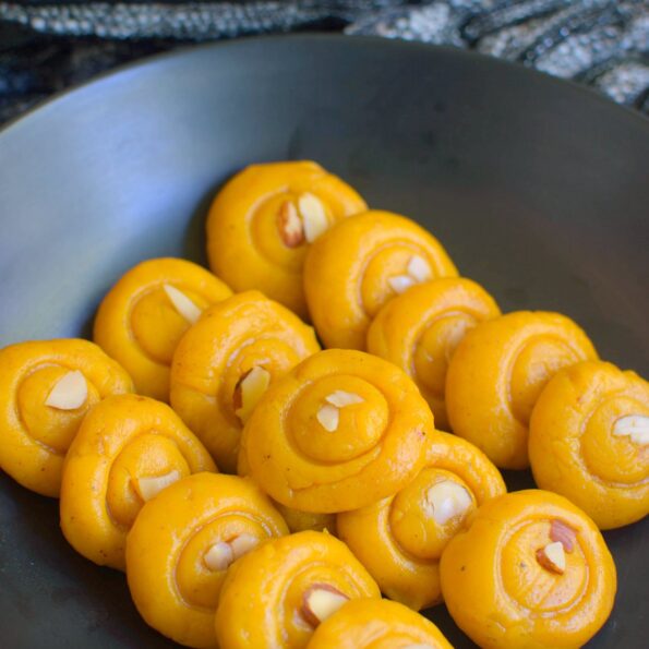 https://www.pontalo.net - Aam Peda Recipe - Delicious Mango Peda Recipe