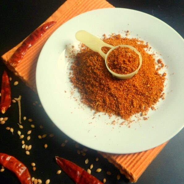 https://www.pontalo.net - Indian Masala Curry Powder With Red Chillies Recipe