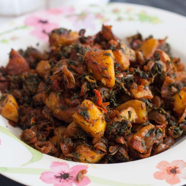 https://www.pontalo.net - Methi & Pudina Aloo Sabzi Recipe