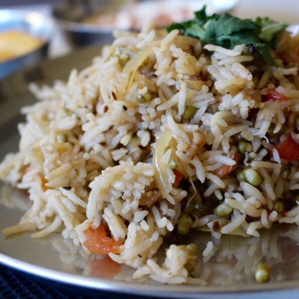 https://www.pontalo.net - Moong Sprouts Pulao Recipe